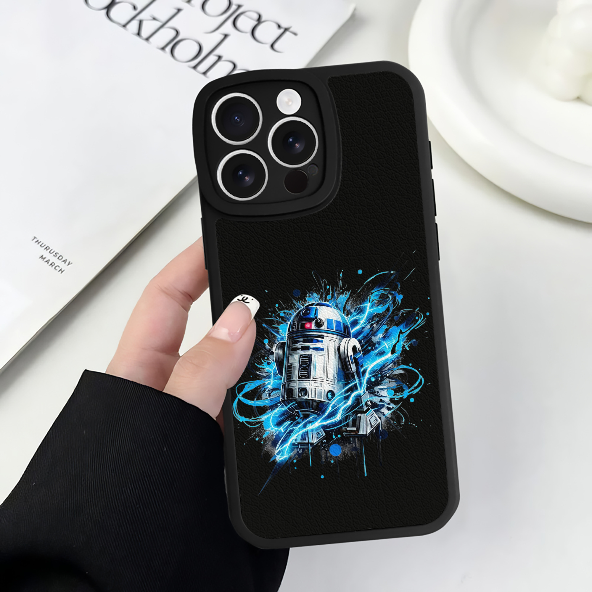 （画像用） スター・ウォーズ Star Wars 【iPhone 16シリーズ対応】シリコンスマホケース（レザー調） 材質：シリコン
